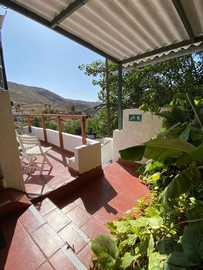 B&B And Apartments El Charco Azul El Risco Exterior foto